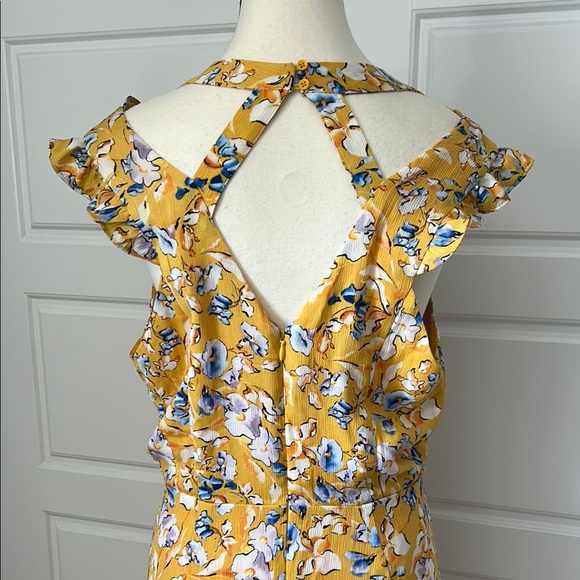 Collective Concepts Sundress with Criss Cross Back Off Shoulder Front Slit - Picture 3 of 10